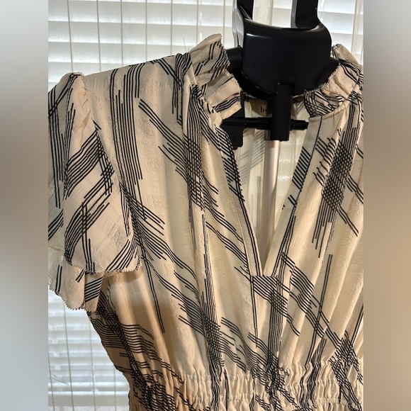 Bohme Cream and Black Patterned Midi Dress with flutter sleeves - Picture 3 of 5